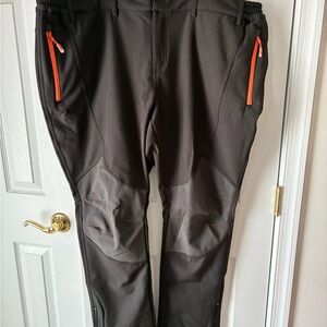 Men's Waterproof/ Windproof/Fleece Lined Snow Pants - 46x32 NWOT
